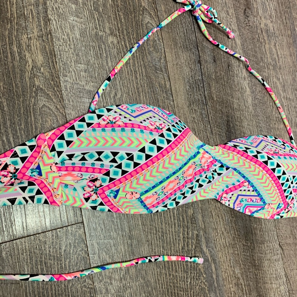 OP COLORFUL SWIMSUIT TOP